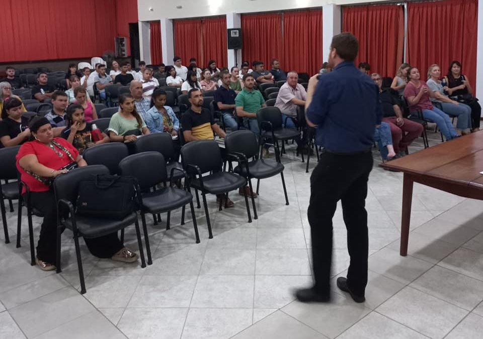 Con buena convocatoria, se realizó en Villa del Rosario la capacitación «El rol del concejal»