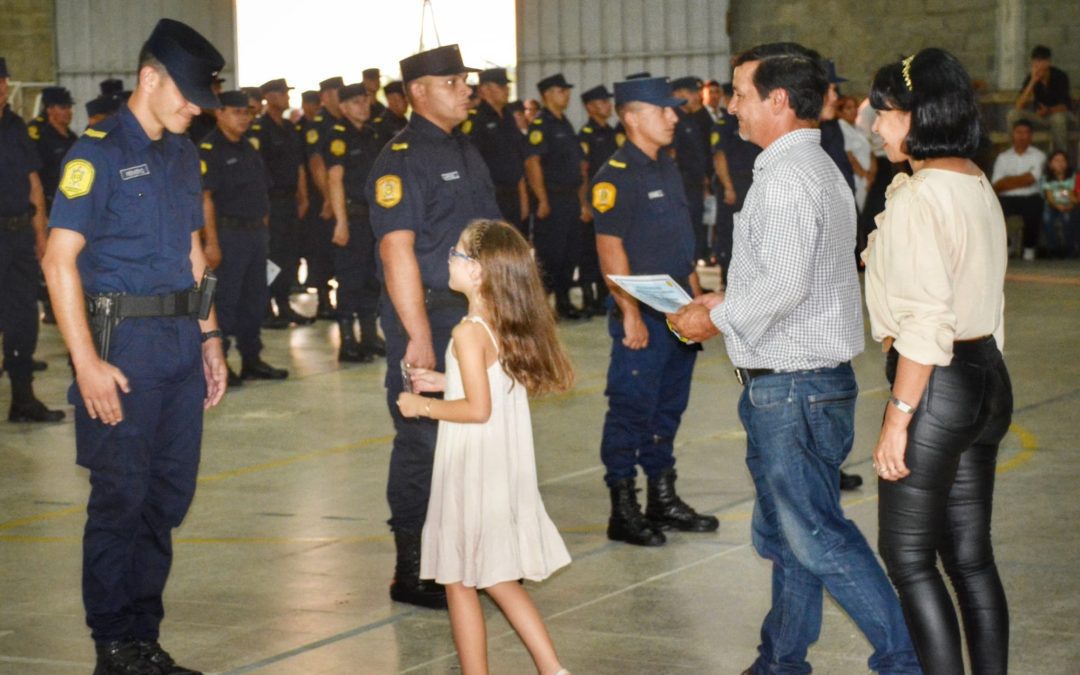 Se realizó el acto de ascenso de personal de la Policía del Departamento Federación