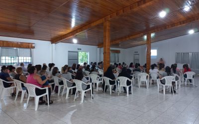 Se realizó con éxito en Villa del Rosario la charla «Mejor hablar de ciertas cosas»