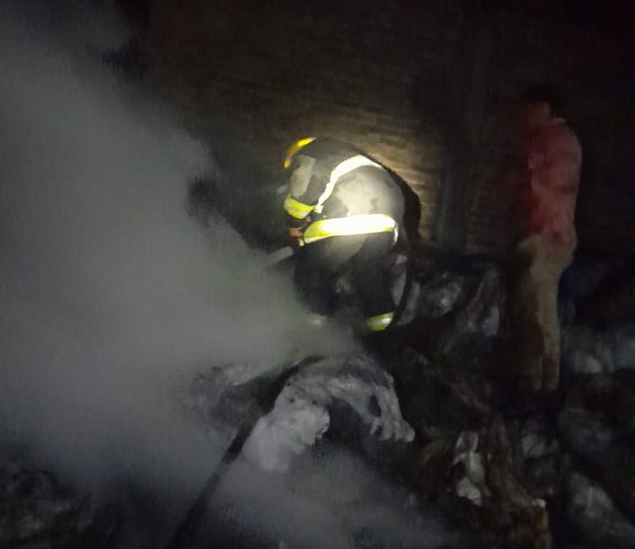 Bomberos de Villa del Rosario combatieron un incendio estructural en la zona rural