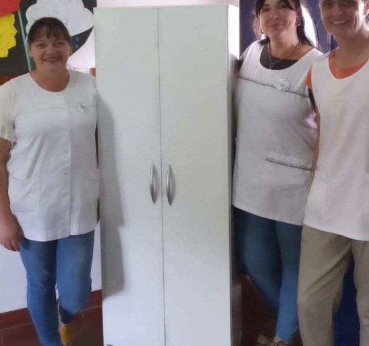 El Municipio entregó mobiliario a la Escuela N° 6 «Granaderos de San Martín»