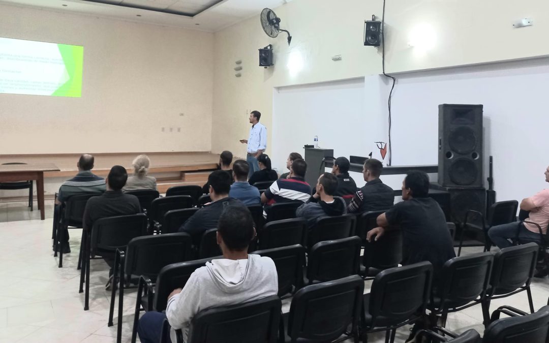 Se realizó la charla sobre Poda de Arbolado Público en Villa del Rosario