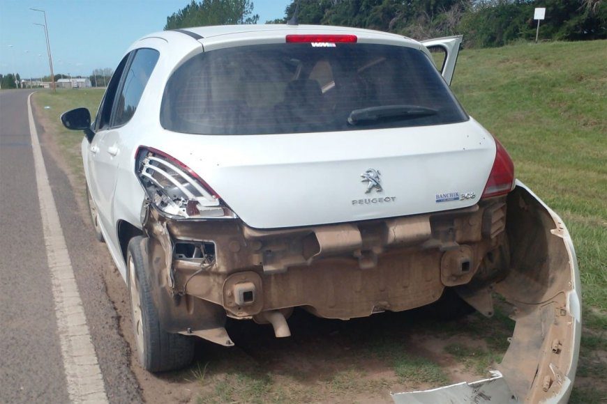 El diputado Mariano Rebord chocó con un camión en la ruta 135