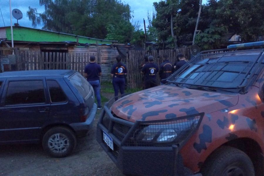 Seis detenidos tras allanamientos por narcomenudeo en Federación