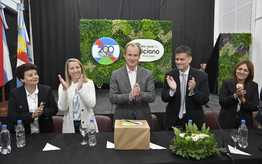 Con la presencia de Bordet, se abrieron los sobres de la licitación para reconstruir las rutas 1 y 2