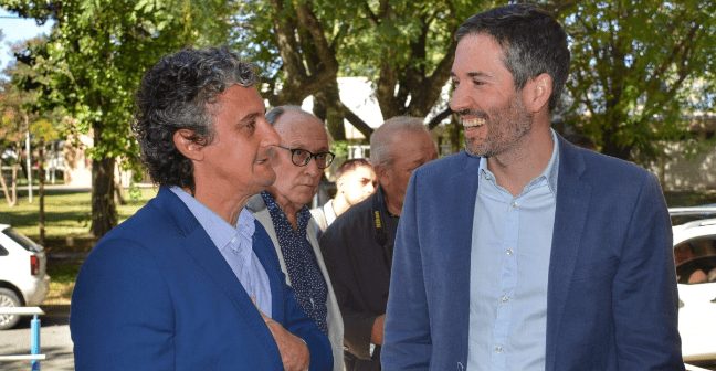 El Intendente Bravo firmó contrato para inicio de obra de nueva escuela para Federación
