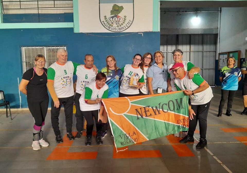 Equipos de Newcom de Villa del Rosario participaron de un torneo en Paso de los Libres