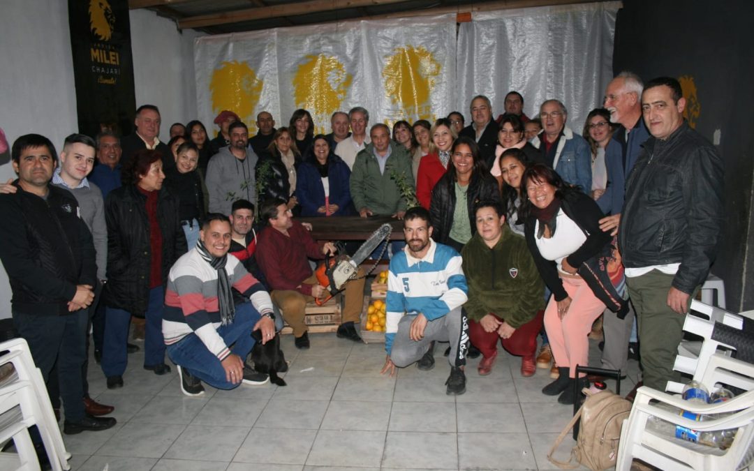 Sebastián Etchevehere visitó Villa del Rosario y se reunió con militantes del PCP