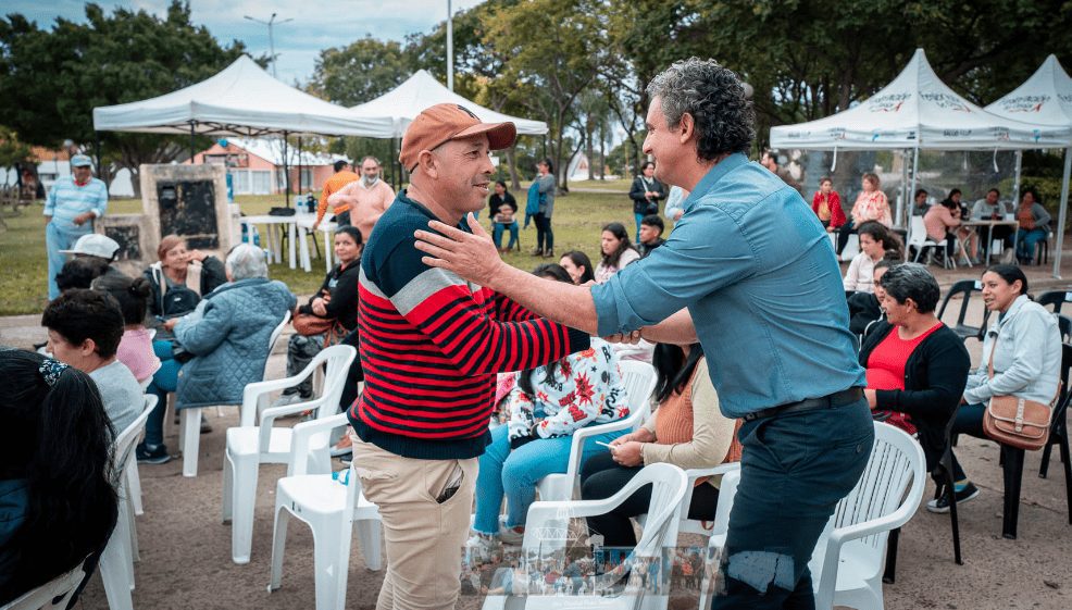 Entregaron anteojos gratuitos a 130 vecinos de Federación
