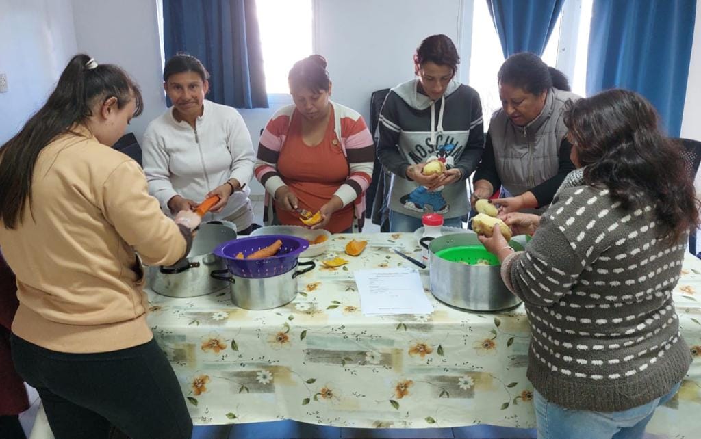 Se realizó un nuevo encuentro del taller de Alimentación y Cocina Saludable en Villa del Rosario