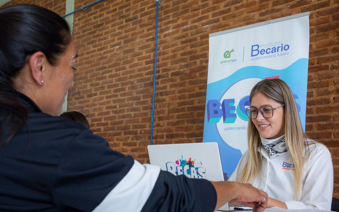 Comenzó el cronograma de pago de becas provinciales a estudiantes secundarios, terciarios y universitarios