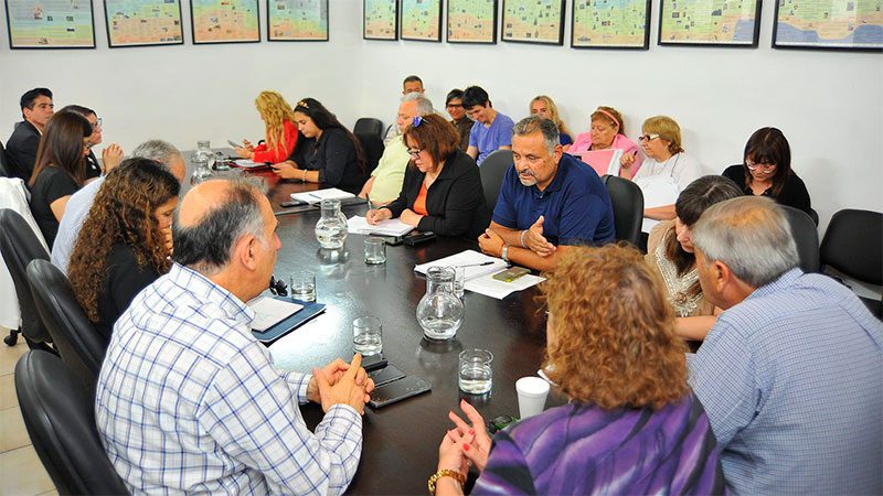 Este jueves se reanuda la paritaria salarial estatal