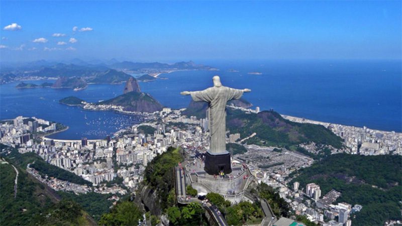 Brasil reduce la semana laboral y será de cuatro días a partir de noviembre