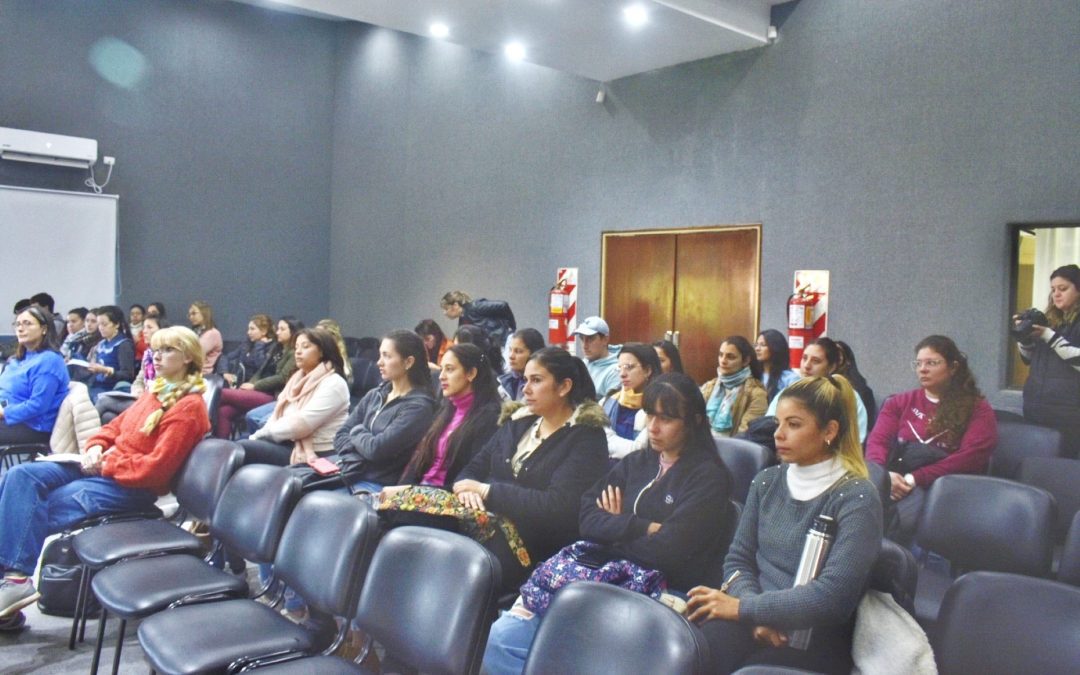 Cafesg y el Instituto Becario dieron inicio al programa Formador de Formadores 2023