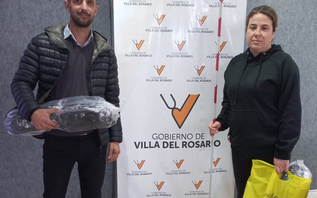 Entregaron elementos deportivos para el taller de newcom
