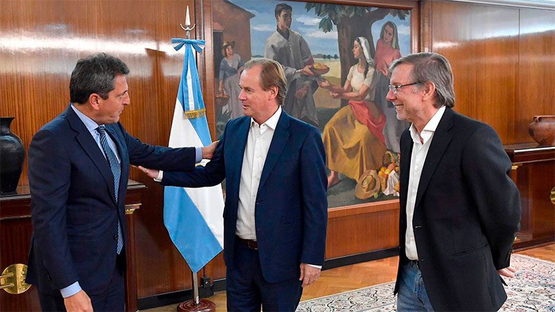 Bordet destacó la reapertura del mercado vietnamita a la carne aviar argentina
