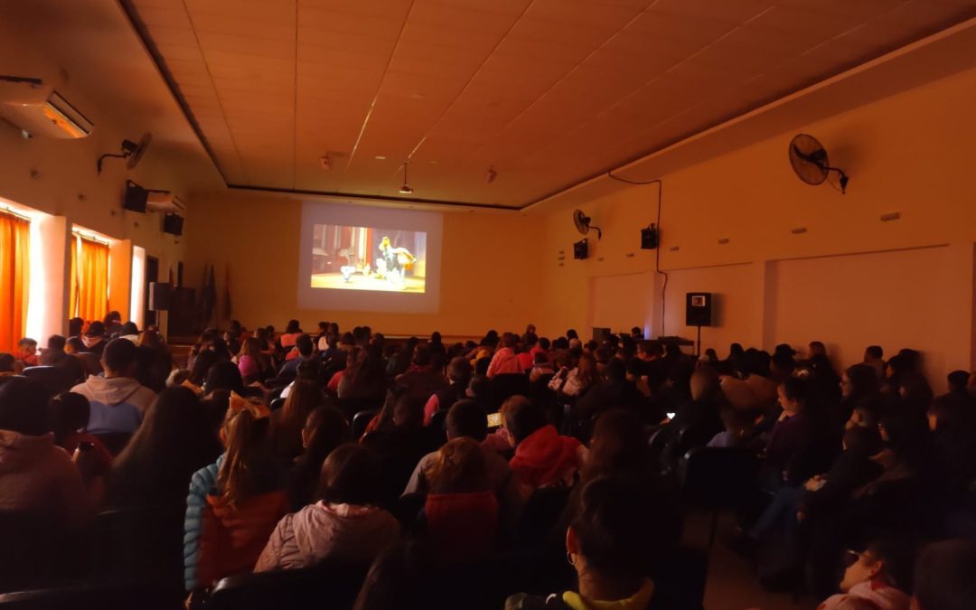 Vacaciones: A sala llena, se proyectó una película animada en el Centro Cultural