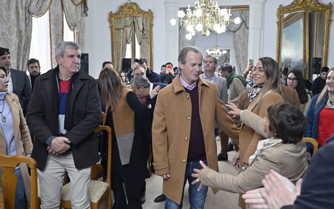Bordet formalizó el inicio de obras en escuelas técnicas
