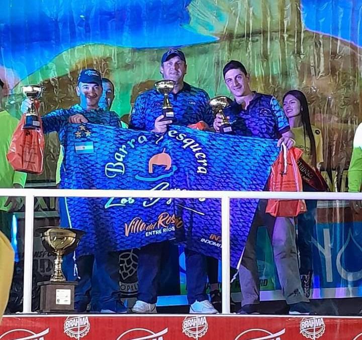 Integrantes de la barra «Los Bogueros» obtuvieron premiación en la Fiesta de la Pesca del Amarillo
