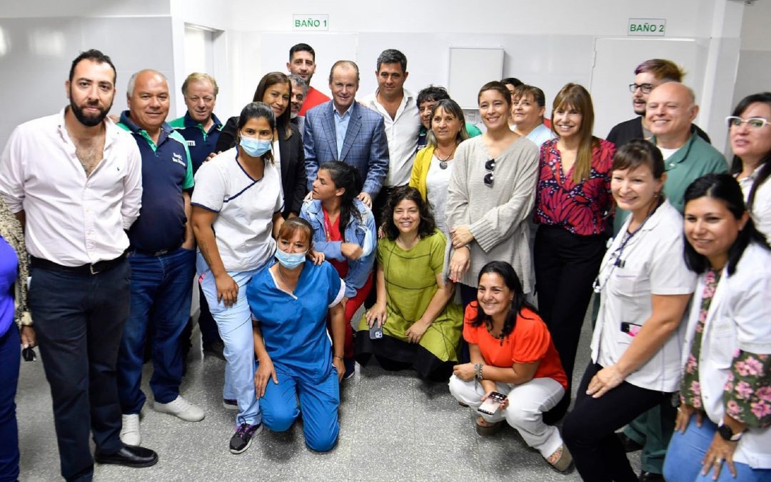 Bordet firmó el decreto que mejora las categorías de más de 5800 trabajadores de salud