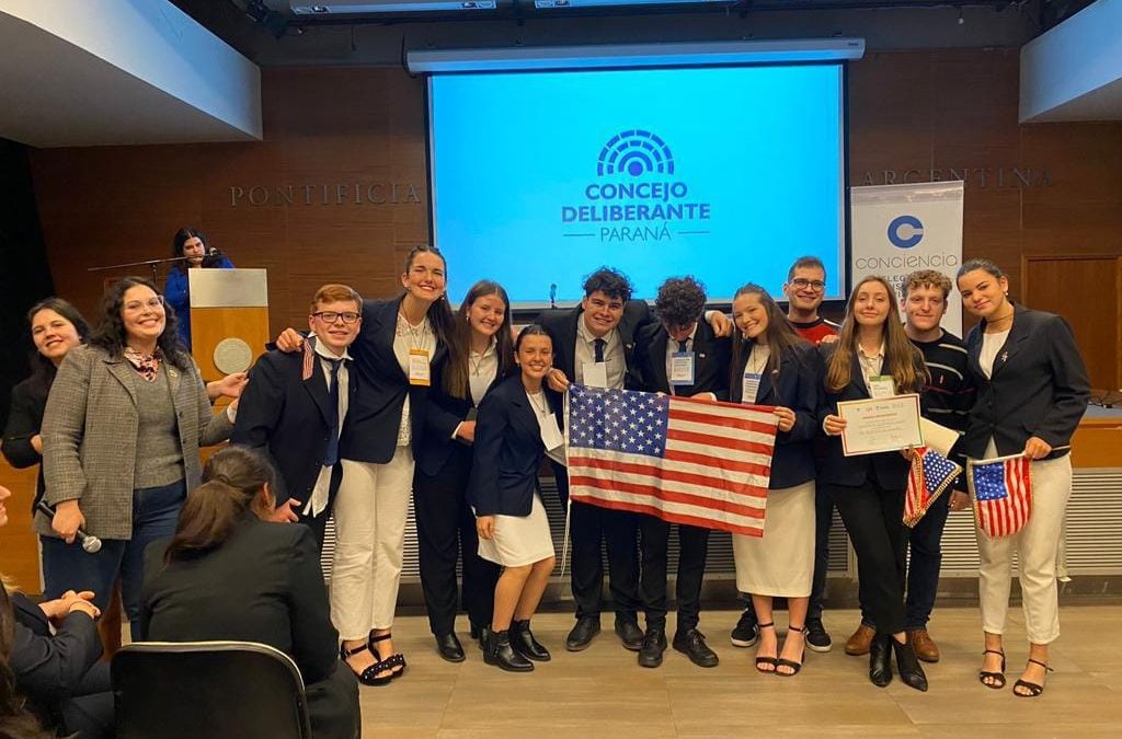 Estudiantes de Villa del Rosario participaron del encuentro Uniendo Metas en Paraná