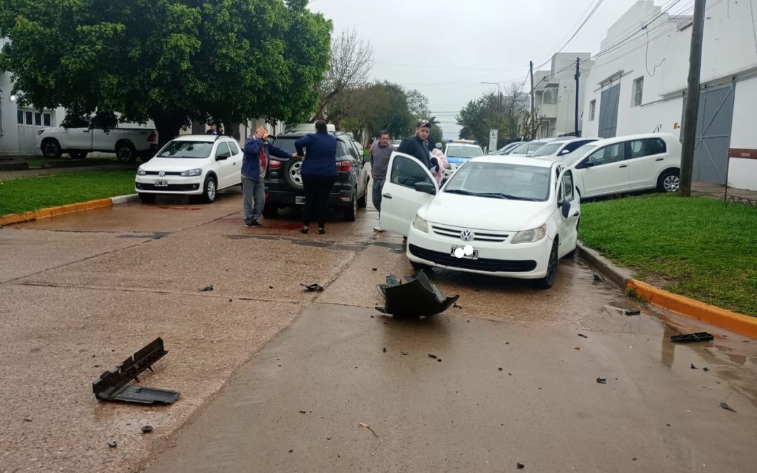 Auto conducido por un joven de Villa del Rosario fue embestido por otro vehículo en Chajarí