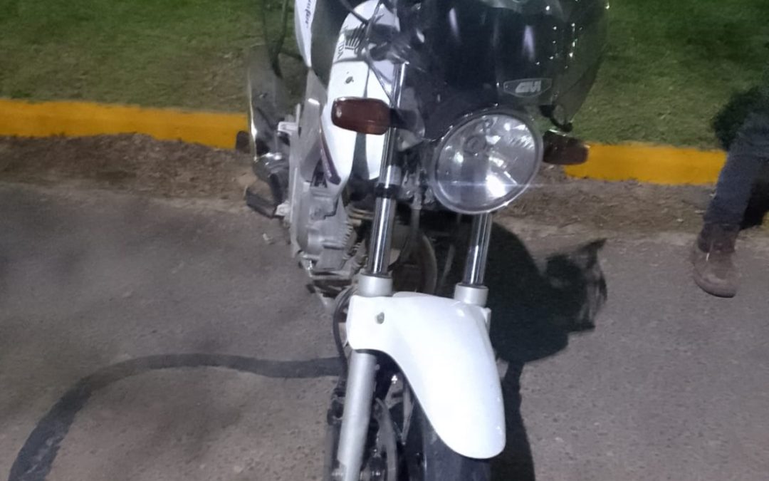 Motociclista sufrió lesiones graves tras chocar con una camioneta en Chajarí