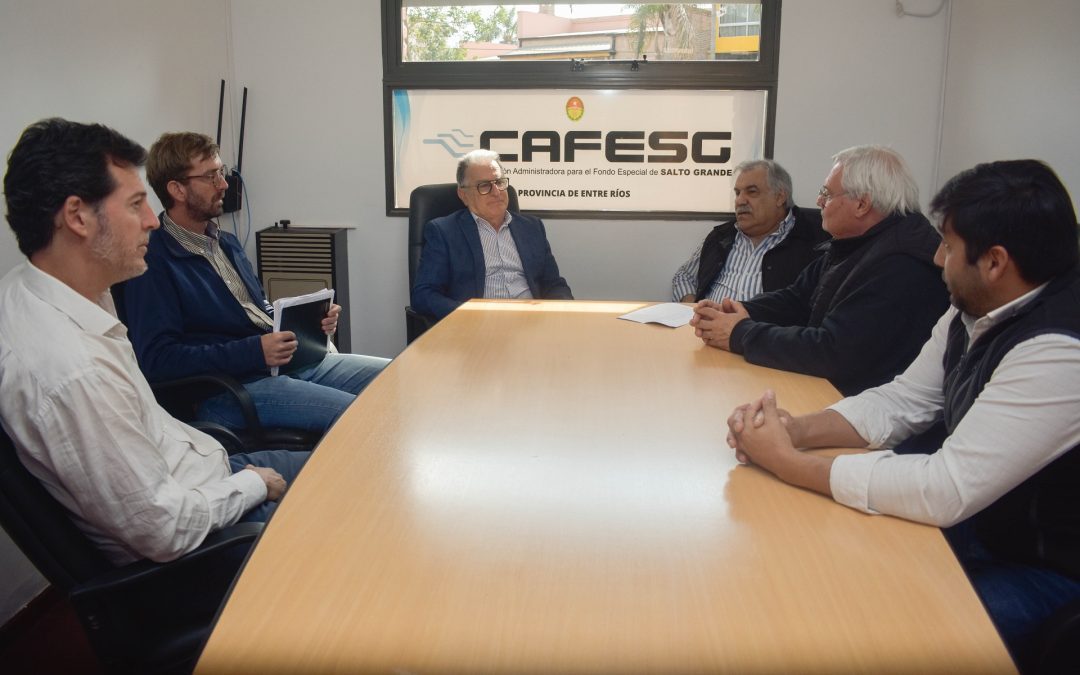 Cafesg sigue acompañando a escuelas públicas entrerrianas con la prestación del servicio de internet y fibra óptica