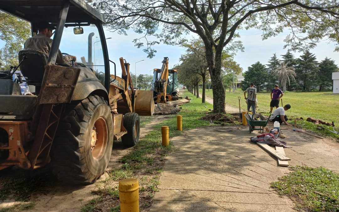 Refaccionan la bicisenda de Av. Abecia y continúan las obras en A. 25 de Mayo de Villa del Rosario