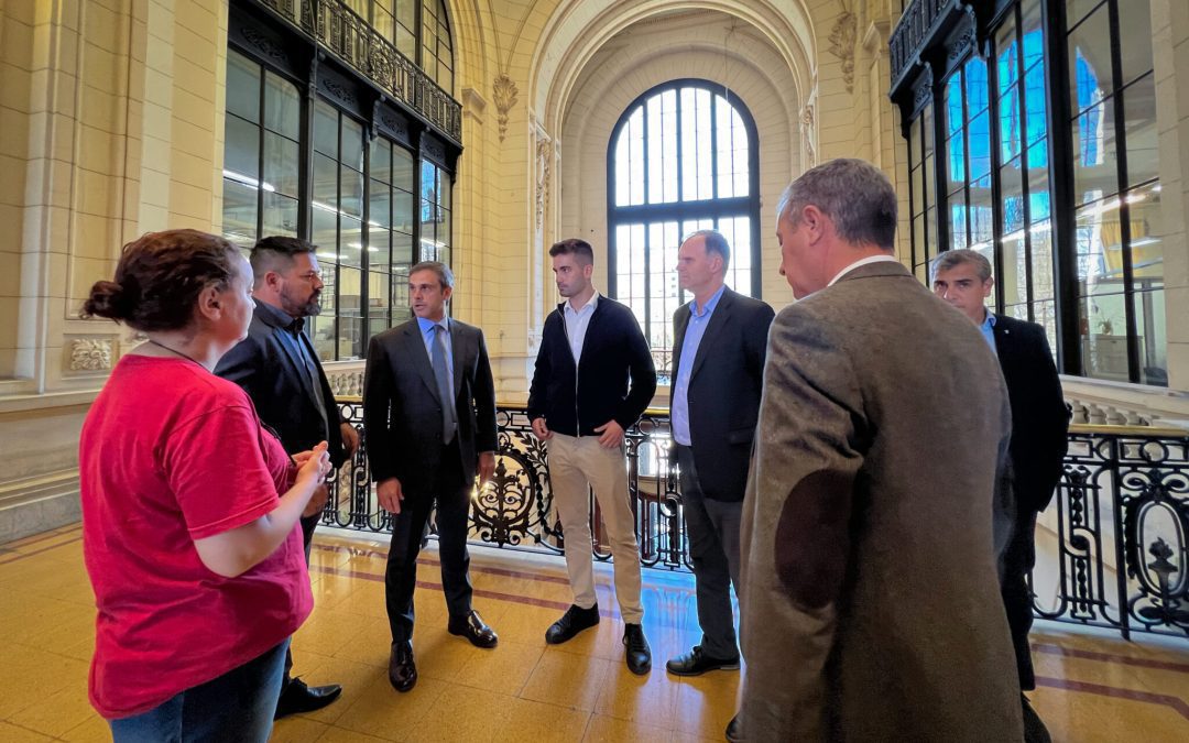 Michel se reunió con intendentes vecinalistas de cara al balotaje: participó Vanina Perini