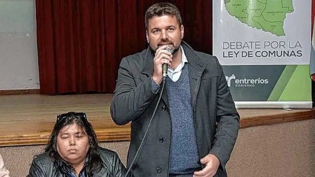 Agresión al intendente Chapino, en un final electoral caliente en Federal: «Hijo de p…, traidor, andate de acá»