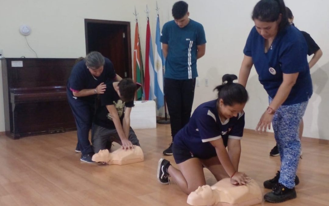 Se realizó un Taller de Primeros Auxilios y RCP en Villa del Rosario