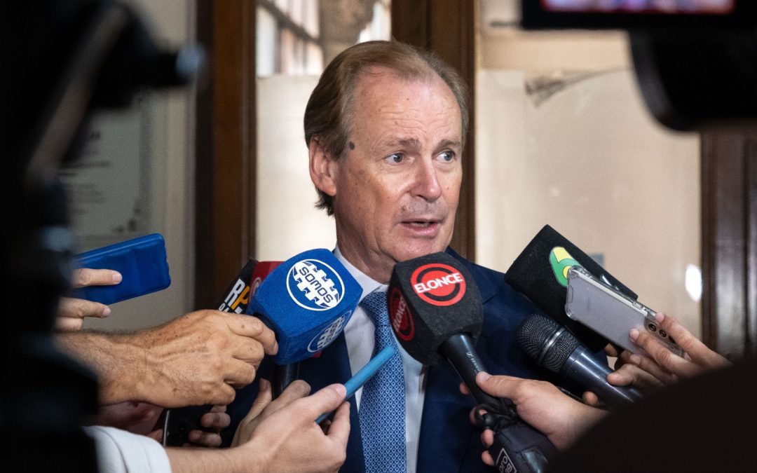 Bordet respondió a Frigerio: “El pago de sueldo y aguinaldo está garantizado”