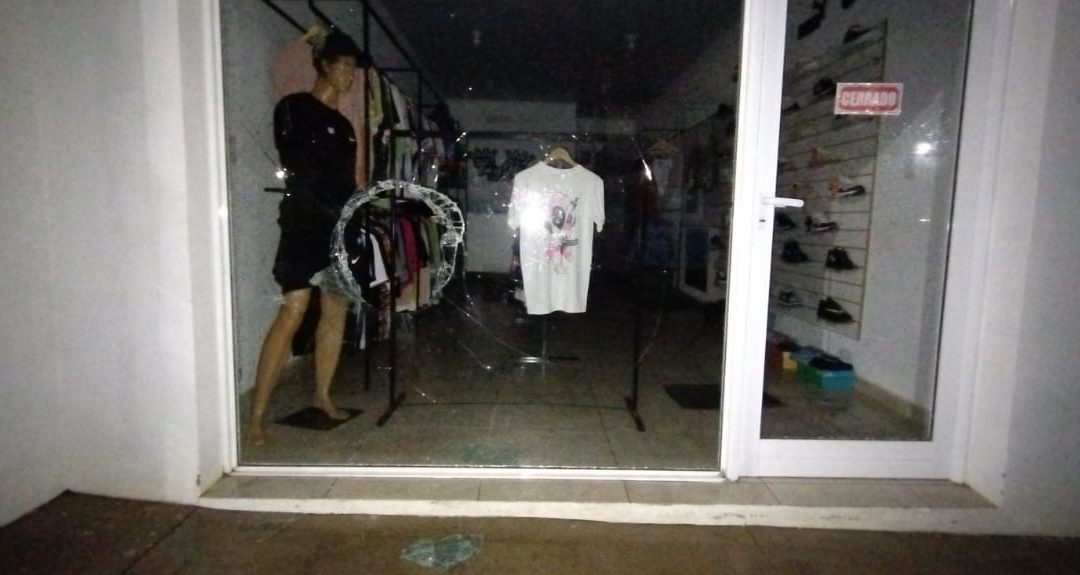 Chajarí: Ingresó a un local para robar prendas de vestir y la Policía lo encontró en el probador