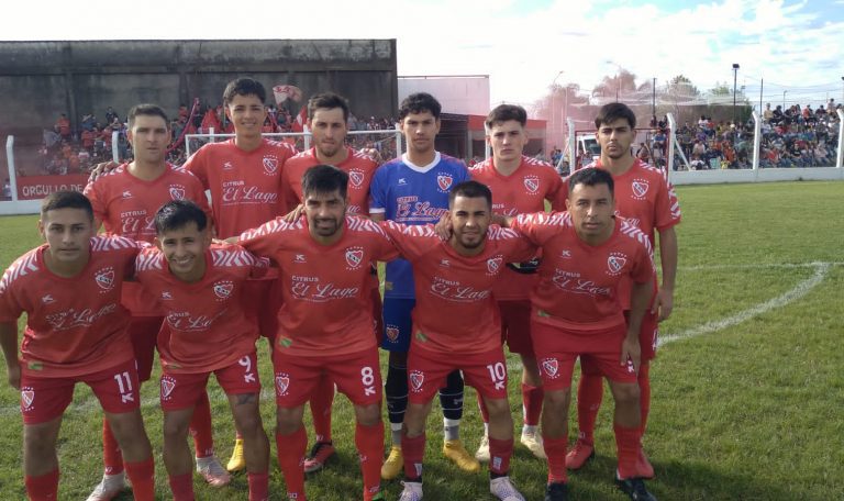 En la última jugada del partido, Independiente perdió en la ida de semifinales
