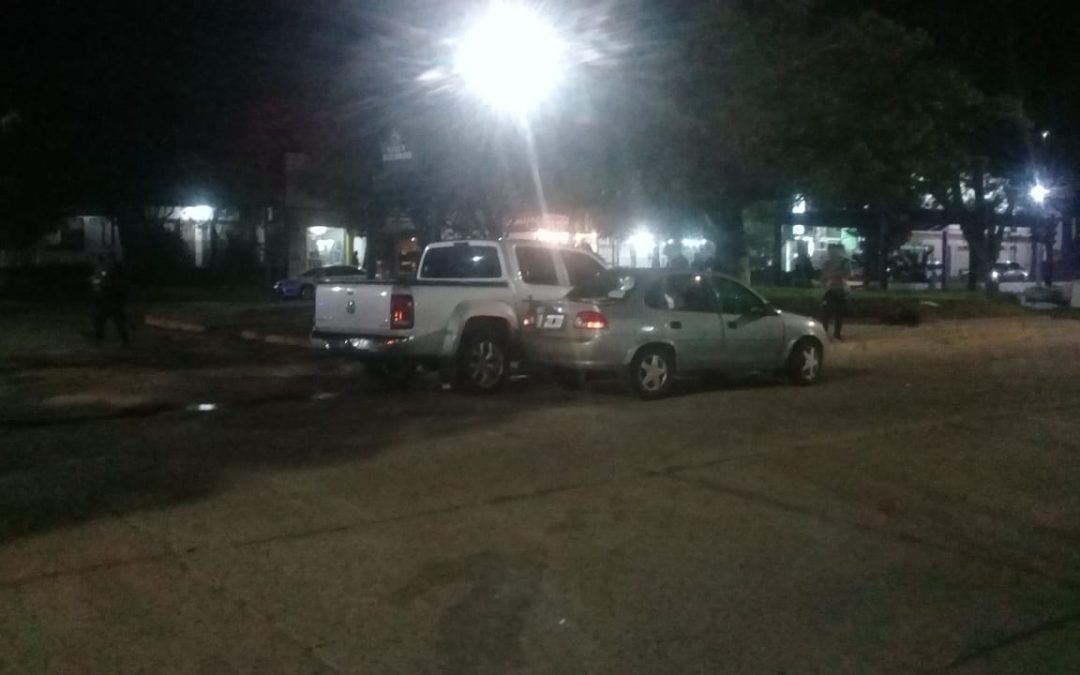 Un hombre lesionado tras choque entre una camioneta y un auto en Chajarí