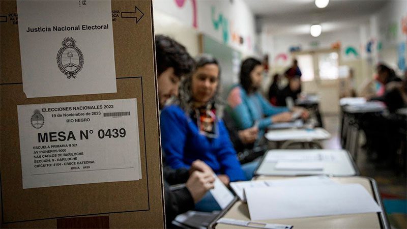 A nivel nacional, votó el 76 por ciento del padrón electoral