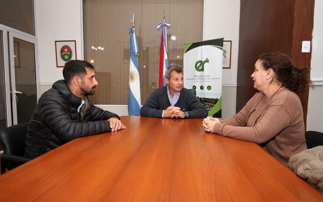 Antes del cambio de gestión, Vanina Perini se reunió con el ministro de Planeamiento por obras pendientes