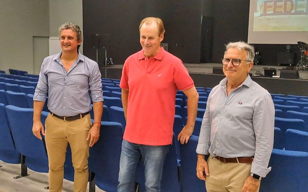 Bravo: “Cuando asumí como intendente de Federación marqué como prioridad continuar la obra del auditorio“