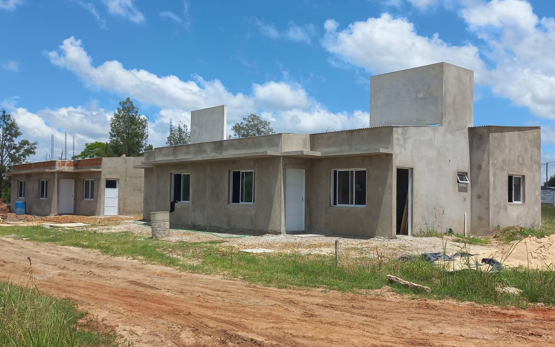 Avanza la construcción de viviendas municipales en Villa del Rosario