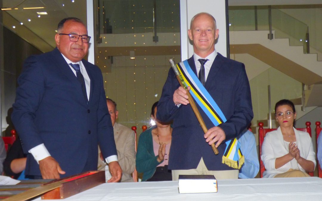 «La impronta del gobierno va a seguir siendo la misma», dijo Rogelio Zanandrea al reasumir como intendente de Santa Ana