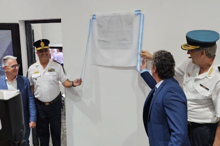 Se inauguraron obras de ampliación en la Jefatura Departamental de Policía