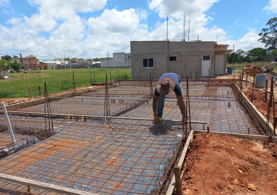 Iniciaron la construcción de un nuevo módulo de viviendas municipales en Villa del Rosario