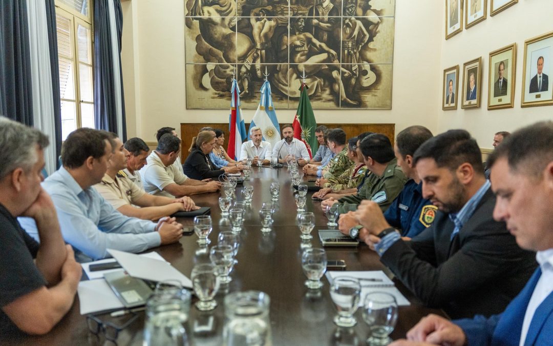 Frigerio estuvo en Concordia y Gualeguaychú en su primer día como gobernador