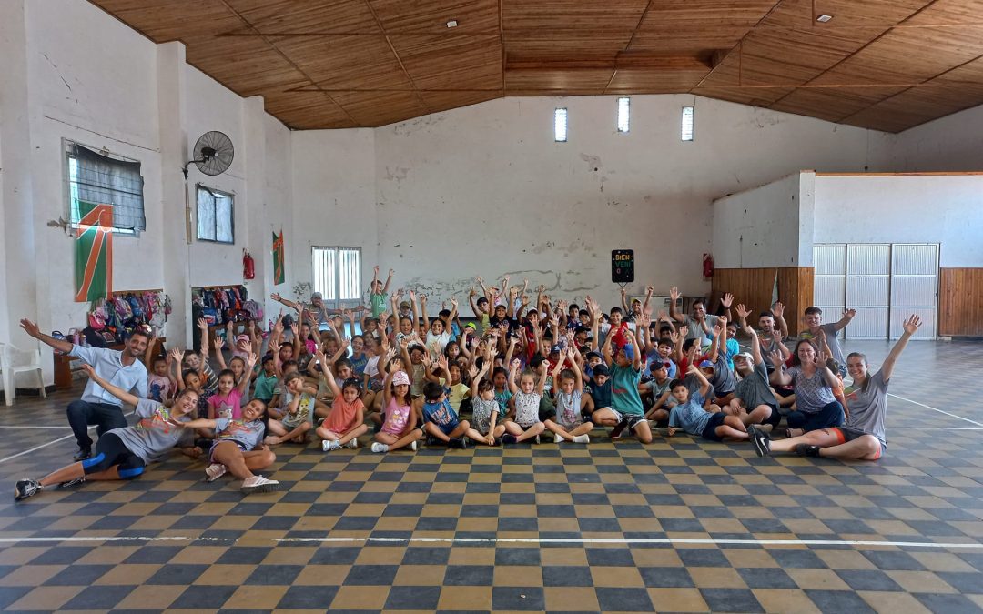 Con más de 100 niños inscriptos, comenzó la Colonia de Vacaciones en Villa del Rosario