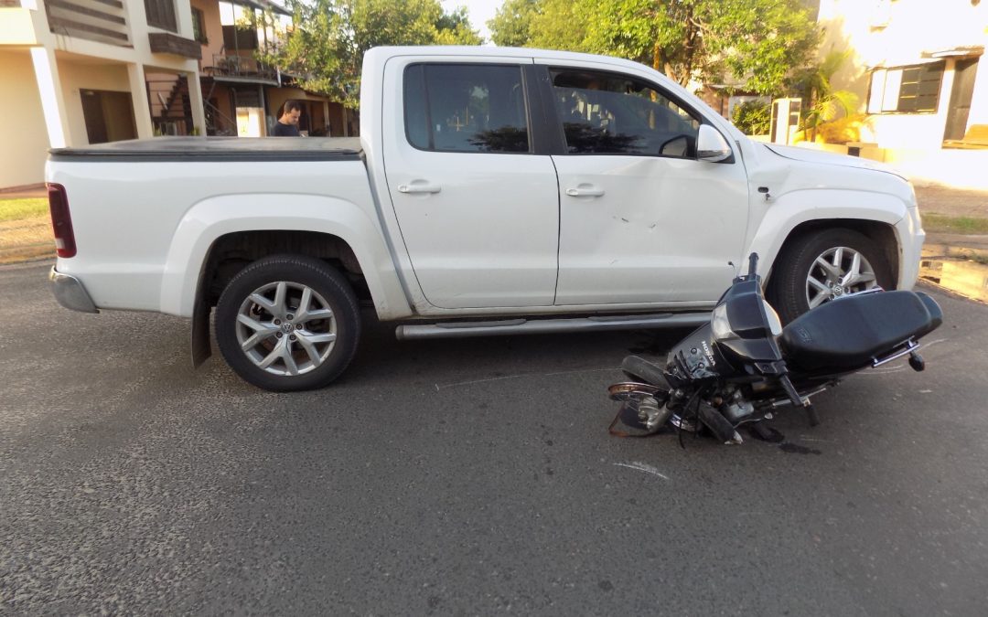 Conductor sufrió lesiones leves tras un choque en Federación