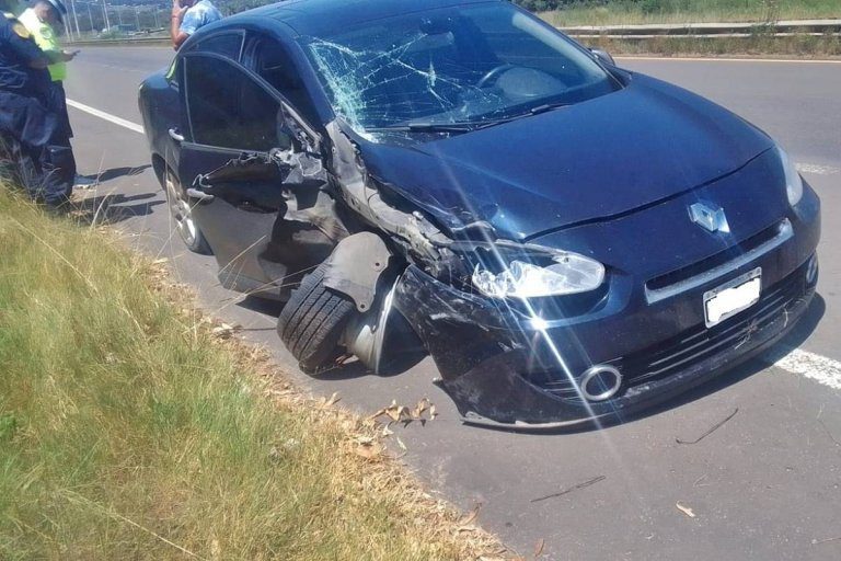 Alcoholizado al volante quiso pasar a una camioneta en la Autovía 14 y provocó un choque