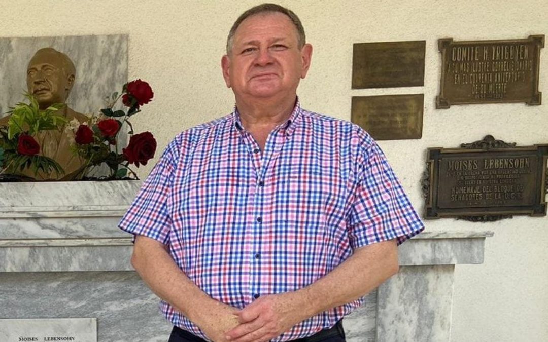 Rogel cuestionó a Milei: “Las grandes transformaciones las hicieron el peronismo y el radicalismo”