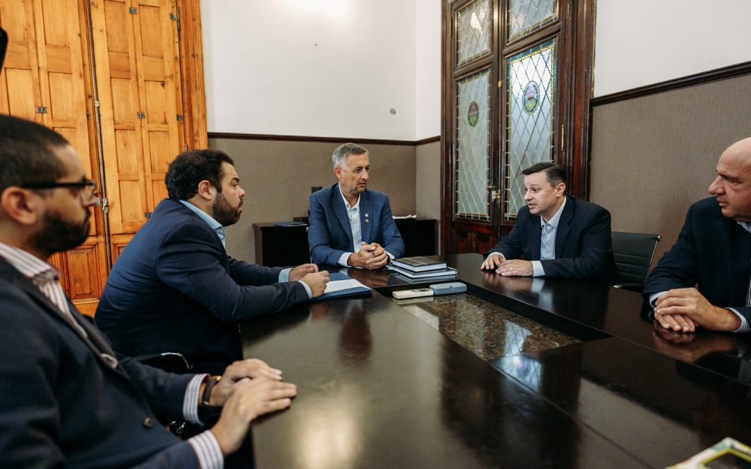 El Ejecutivo provincial envió proyectos de ley sobre pensiones, información pública y transición de gobierno