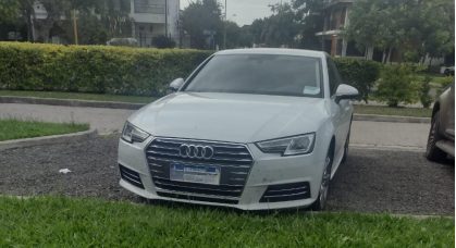 En un auto de alta gama se fueron sin pagar el hotel en Federación y cuando los detuvieron tenían dólares que no pudieron justificar